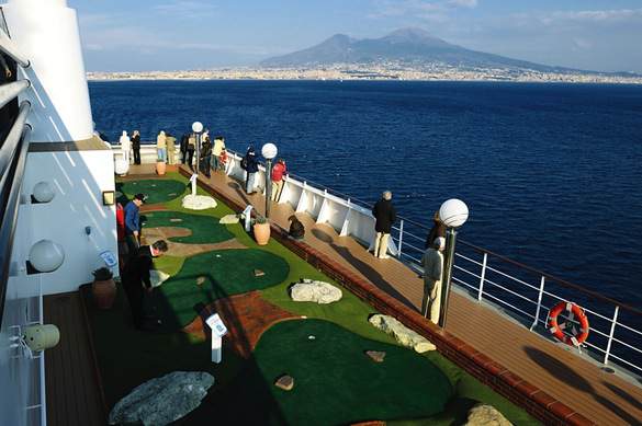 MSC Cruises, MSC Musica, Minigolf, Copyrights - MSC Rights.jpg